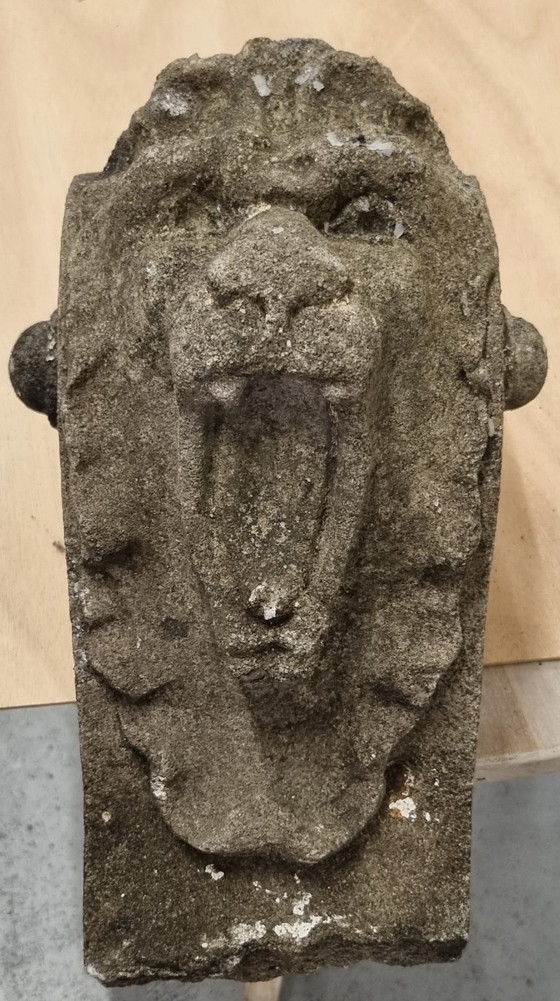 Antichi ornamenti a forma di leone in pietra – Set di 2 – Oggetti decorativi, Stone (photo 9 of 11)