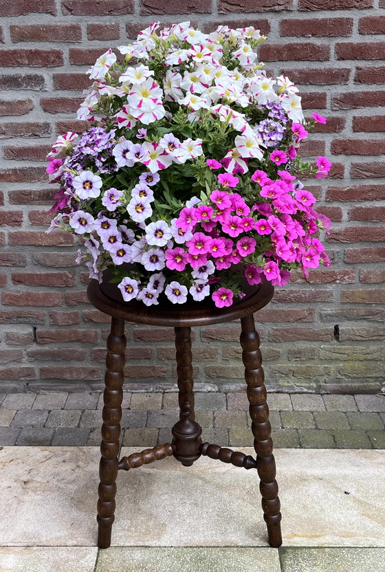 Image 1 of Classic Bobbin corner chair + matching side table | rare set