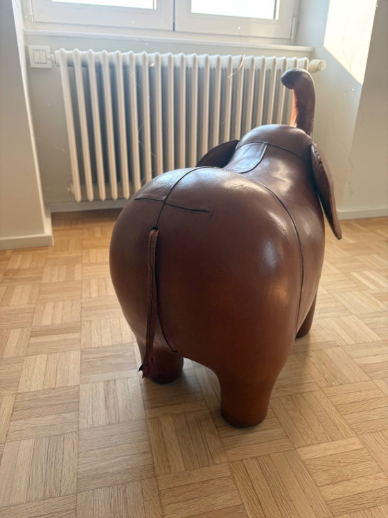 Image 1 of Poggiapiedi originale Dimitri Omersa Elephant in pelle Havana, modello grande, anni '70