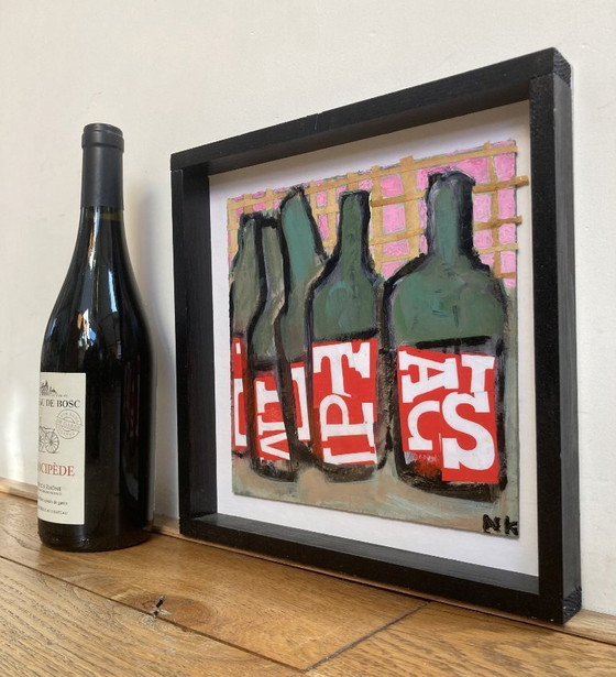 Image 1 of BOUTEILLES AUX LETTRES ROUGES ET BLANCHES