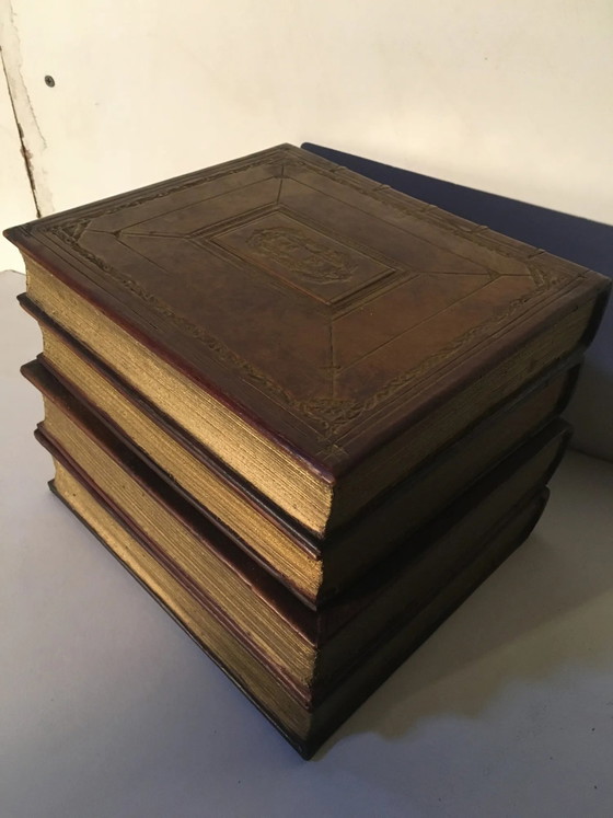 Stacked book ice bucket made of wood and leather – Bowls, Vintage (photo 5 of 13)