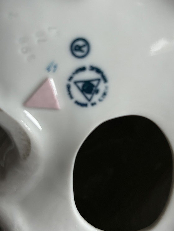 Image 1 of Porceleinen ijsbeer