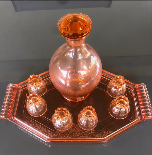Beautiful Vintage Vintage 1940s Liqueur Set From Rosaline Glass, Carafe With 8 Glasses And Dish