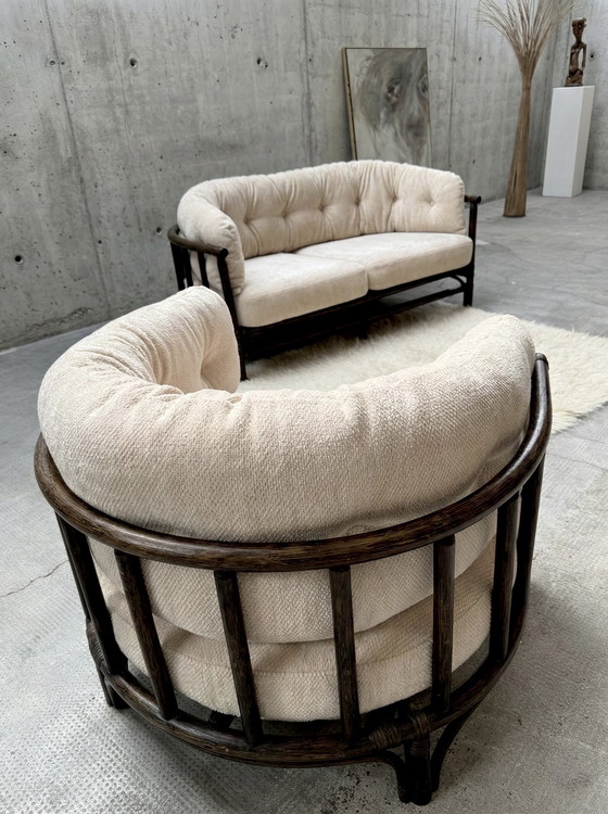 Image 1 of POLTRONA E DIVANO A 2 POSTI IN VELLUTO DI BAMBÙ CREMA, ITALIA ANNI '70