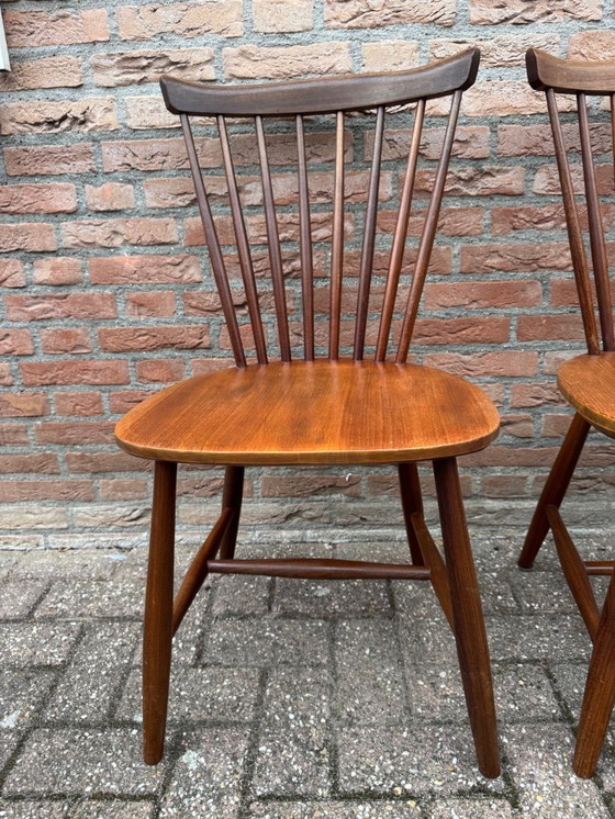 Image 1 of 4x Nesto Pastoe spijlenstoelen 60'er jaren