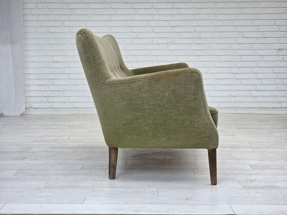 Image 1 of Sofá curvo danés de dos plazas, años 60, terciopelo, madera de haya.