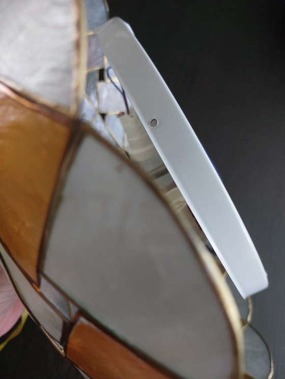 Image 1 of Perlmuschel-Lampe