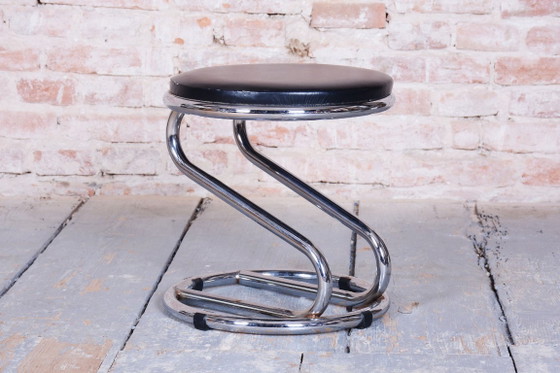 Restored Bauhaus Stool, Chrome-Plated Steel, Leatherette, Geman, 1950s – Metal (photo 4 of 7)