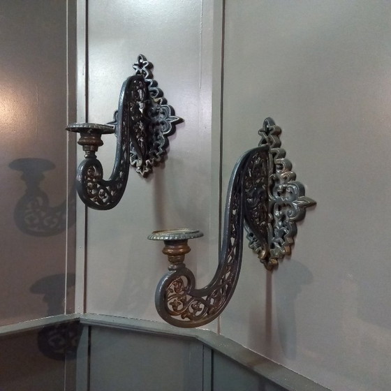 Set antiker neugotischer Gusseisen-Wandkerzenhalter ca. 1875-1880 – Cast Iron (photo 5 of 12)