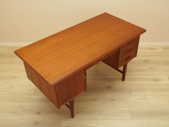 Image 1 of Teakhouten bureau, Deens design, jaren 70, gemaakt in Denemarken.