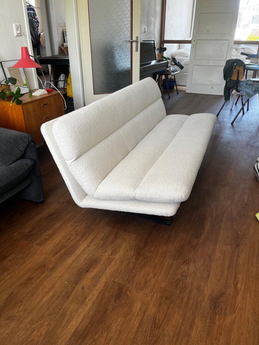 Kho Liang 3 Seater