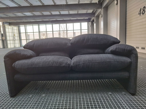 Cassina Maralunga bench