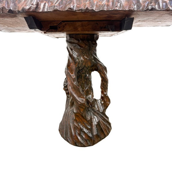Image 1 of Hand-carved organic side table made of camphor wood – sculptural brutalist design