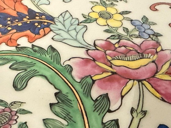 Image 1 of Piatto decorato a mano in porcellana cinese d'epoca