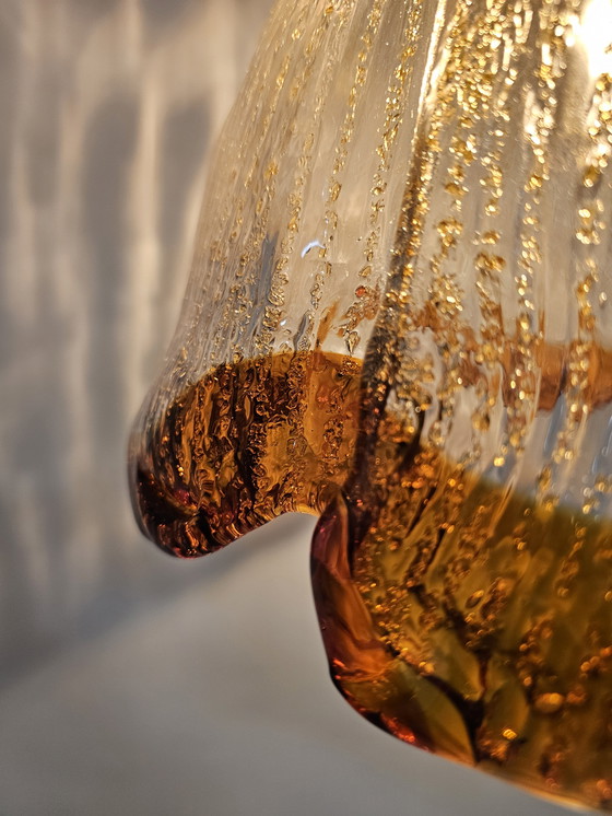 Image 1 of Lampe pendante en verre épais avec bordure orange et perles dorées en verre