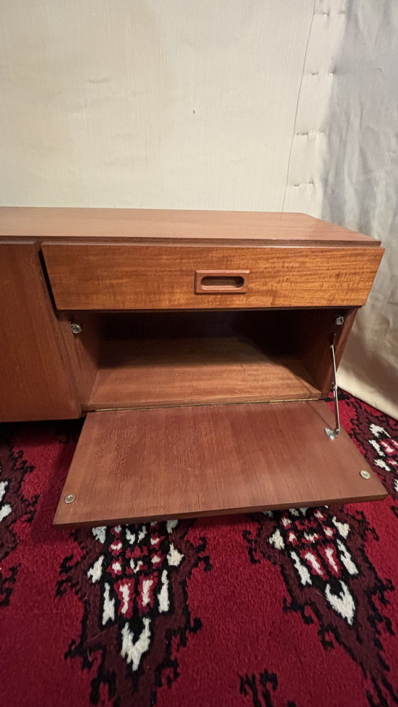 Image 1 of Mid-century jaren 60/70 dressoir 