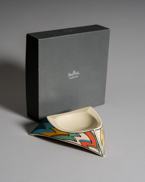 Dorothy Hafner voor Rosenthal, "Flash" driehoekige asbak, ongebruikt in originele doos, Duitsland, jaren 1980