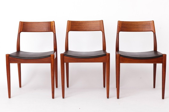 Image 1 of 6 van 8 vintage Deense eetkamerstoelen, Arne Hovmand-Olsen voor Mogens Kold, Teak