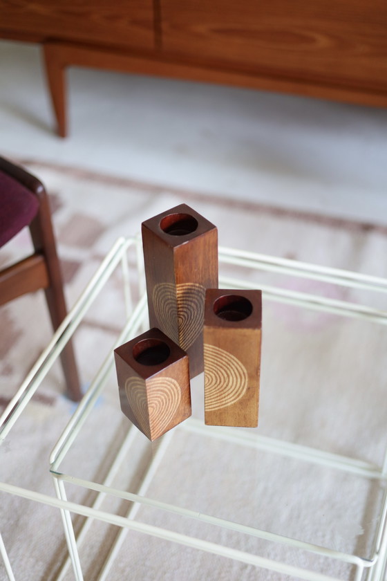Image 1 of Ensemble de 3 tables d'appoint gigognes Isocele, Max Sauze