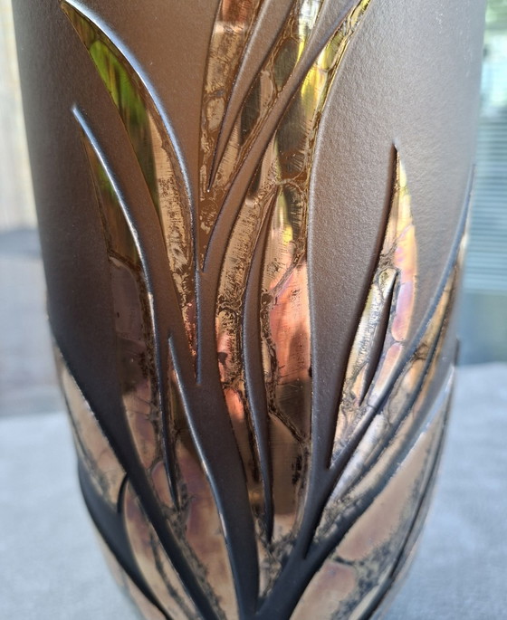 Sculptural vintage glass vase with bronze-colored leaf motif, Brown (photo 4 of 7)