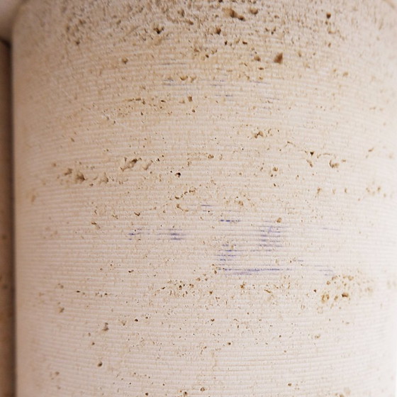 Image 1 of Quadratischer Couchtisch aus Travertin, entworfen von Mario Bellini für Cassina, um 1975