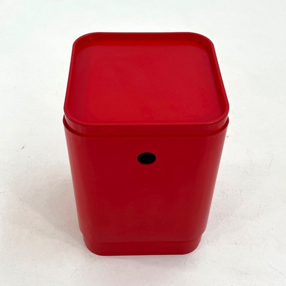 Image 1 of Cesto per la biancheria rosso di Anna Castelli per Kartell, anni '70