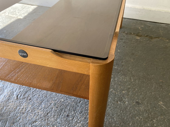 Image 1 of Mid century modern massief teakhouten salontafel uit 1960 door Myer