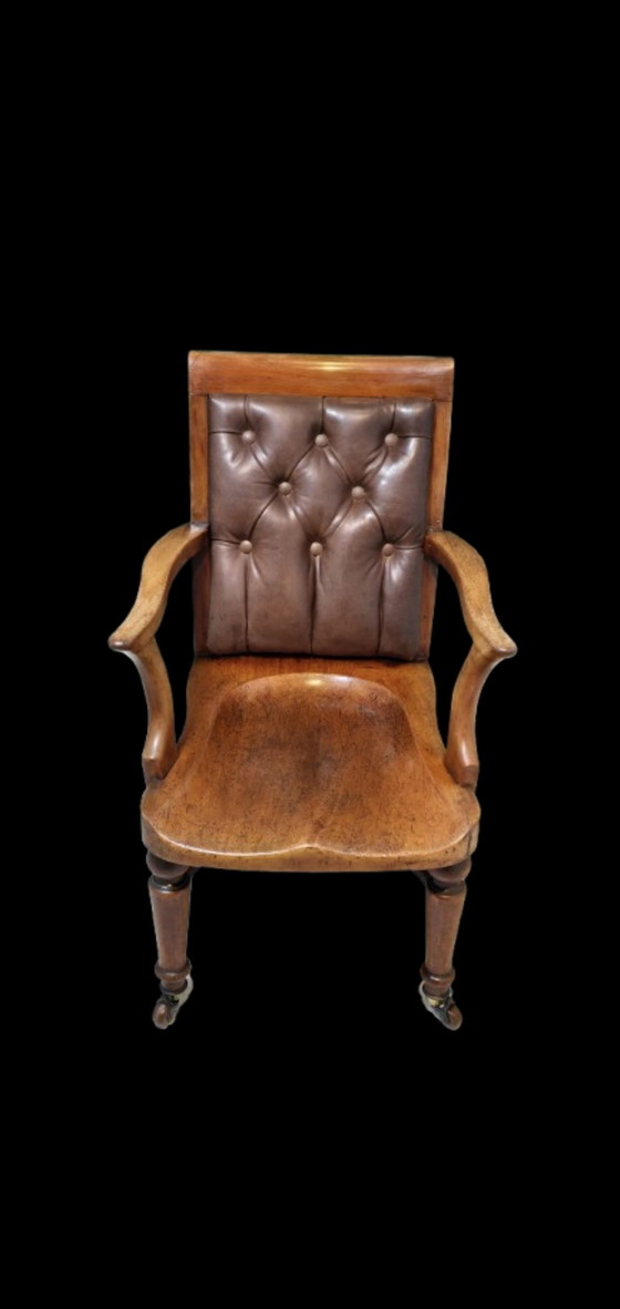 Image 1 of Antieke Engelse bureau- / library armstoel