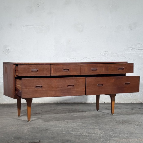 Brits Teak Dressoir, jaren 60 – Wood (photo 4 of 13)