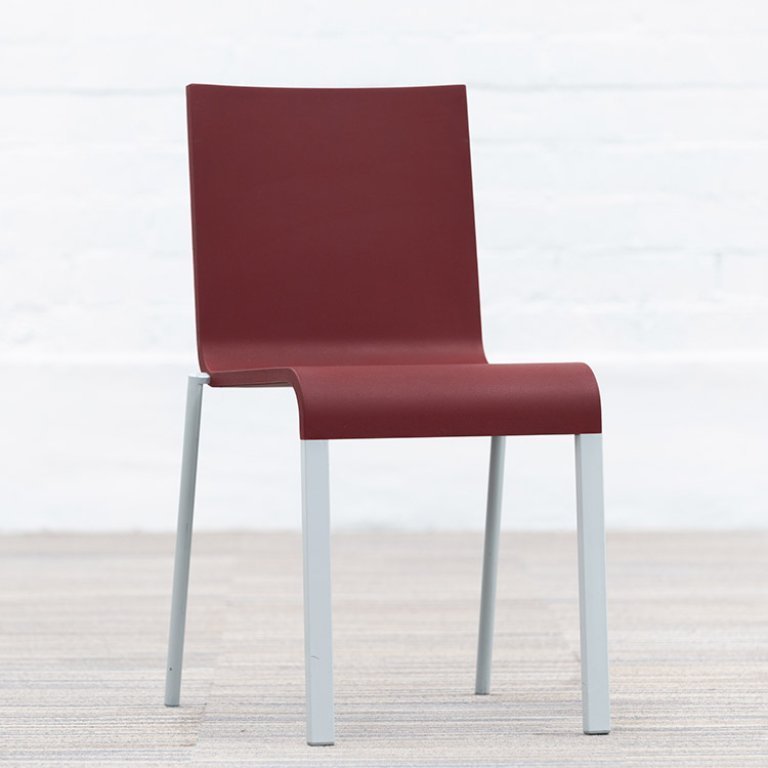 Vitra Maarten Van Severen .03 Design Chair | €260 | Whoppah