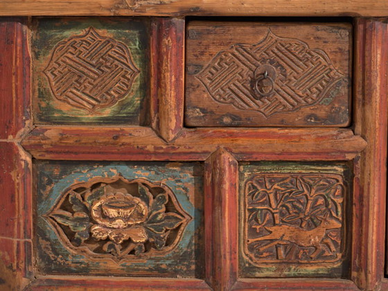 Antique low carved sideboard in elm wood – China, circa 1930 – Iron (photo 40 of 40)
