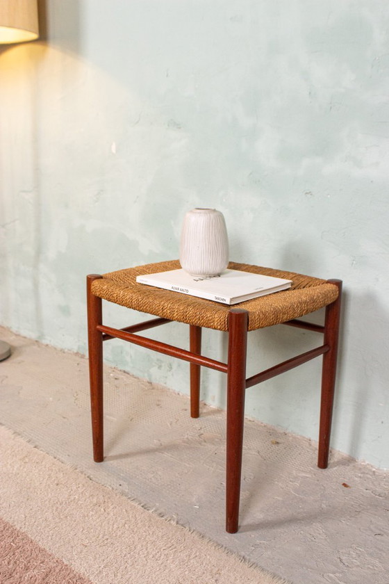 Image 1 of Tabouret vintage en teck Soborg Niels Möller, style danois milieu du siècle