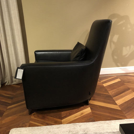 Image 1 of Italian Design Dion armchair with ottoman