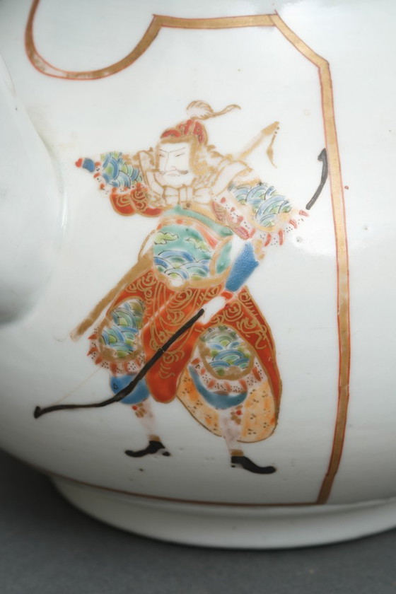 Image 1 of antieke Japanse porseleinen theepot Imari-ware