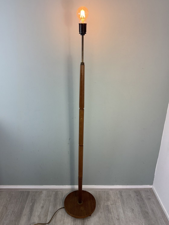Vintage Danish Teak Floor Light - Mid-Century Style – Metal, Wood (photo 2 of 14)