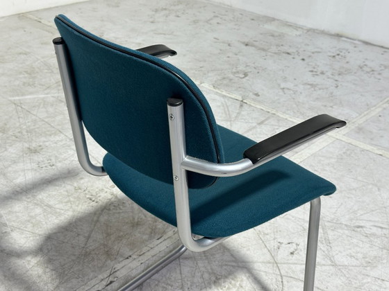6x Artifort Lande Jami Stoelen - Buisframe Sledemodel - Bakeliet - Petrolblauw – Eetkamerstoelen, Metal (photo 5 of 9)