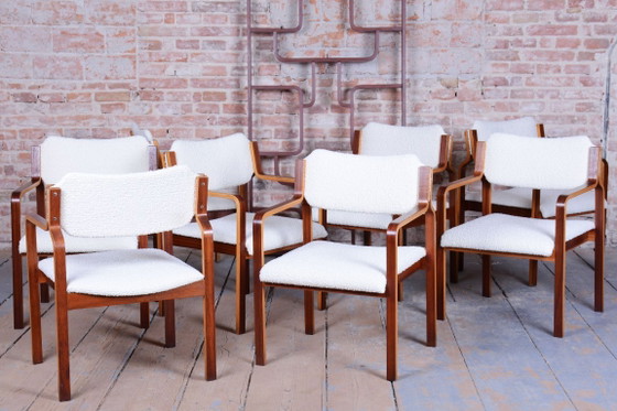 Set of Eight Restored Mid-Century Chairs, by Ludvík Volák, Mahogany, Czech, 1960s – Ludvik Volak (photo 10 of 17)