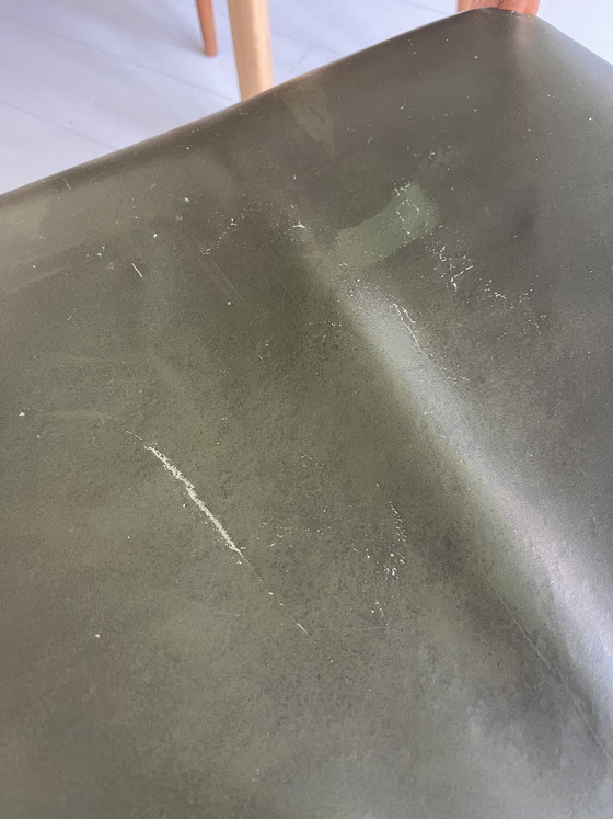 Image 1 of 6 Vintage Niels Otto Moller model 80 chairs for J.L. Møllers