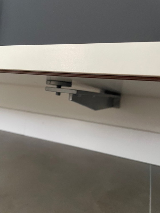 Image 1 of Mobile TV con ripiano in vetro, due librerie