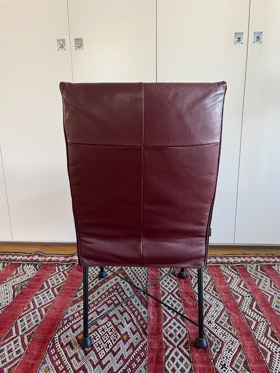 Image 1 of 4 poltrone Montis Chaplin – in pelle bordeaux