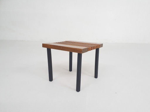 Petite table d'appoint en bois et métal, Pays-Bas, années 1960