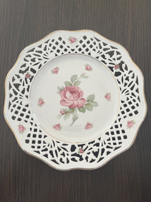 Plato de porcelana calada Schumann Bavaria con rosas rosas – 22 cm – vintage