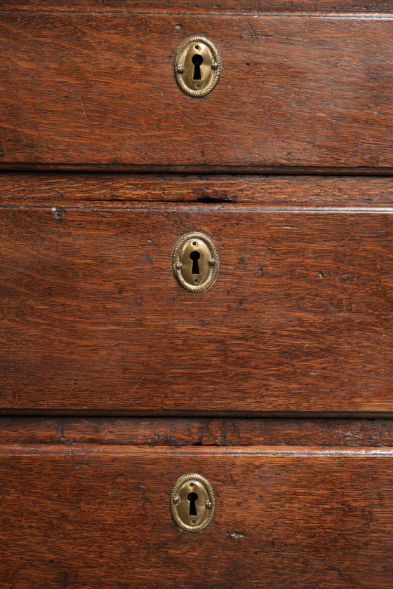 Very Beautiful English 18th Century Oak Secretaire with a Beautiful Interior and Original Leather Top – Desk (photo 15 of 15)