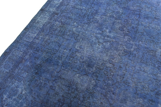 Image 1 of Hand-knotted Vintage Royal Carpet - 286 X 200 Cm