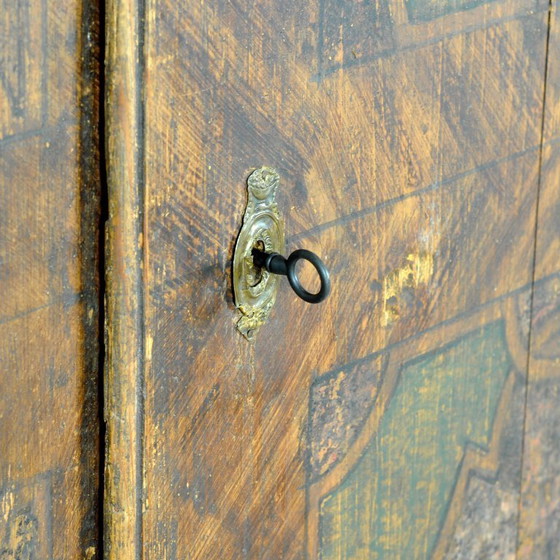 Image 1 of Handbeschilderde grenen kast, circa 1850