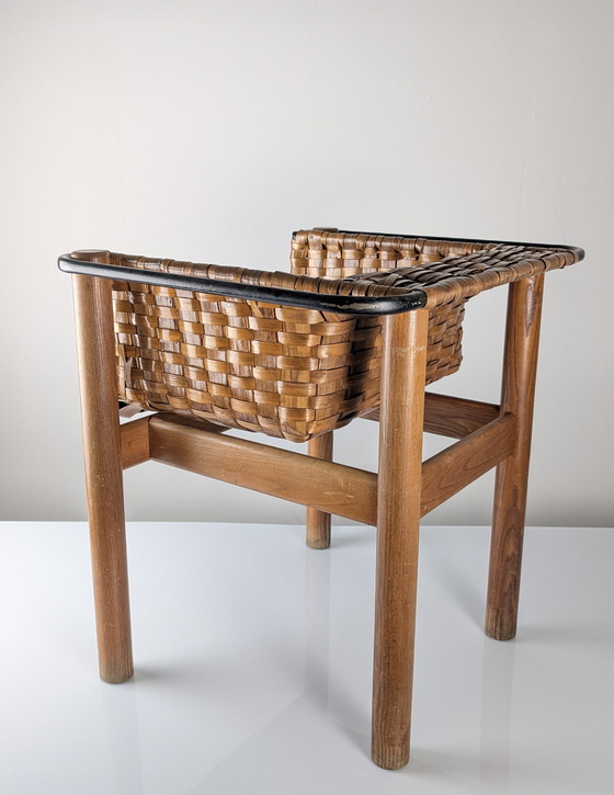 Image 1 of Silla Artesana de Castaño Tejido de Longinos, Premio Nacional de Artesanía, España años 80