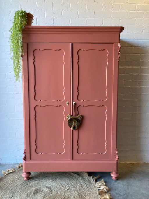 vaisselier ancien, armoire, meuble de chambre d'enfant, meuble à jouets
