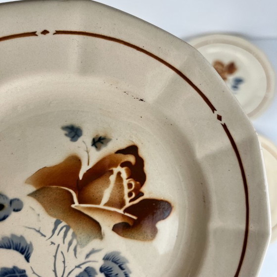 Image 1 of Set of 6 Sarreguemines Dessert Plates with Floral Motif, First Half of the 20th Century