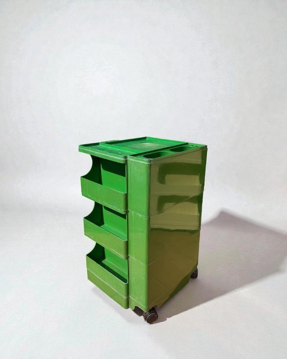 Image 1 of Chariot d'artiste Boby B33 original, de couleur verte, conçu par Joe Colombo pour Bieffeplast dans les années 1970.
