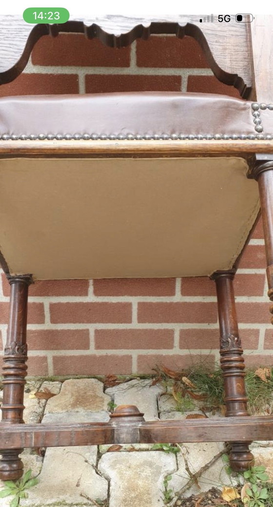 Image 1 of 6 antiche leder eetkamer stoelen 